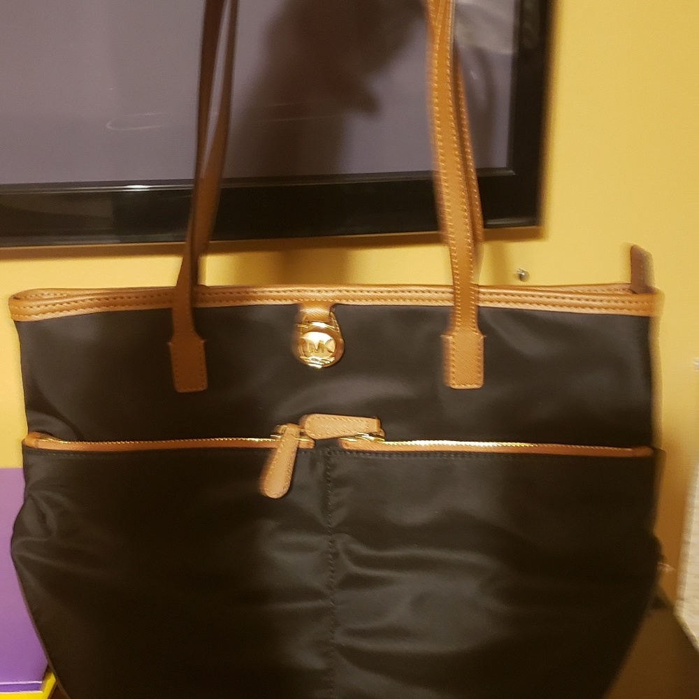 Brand new MK tote